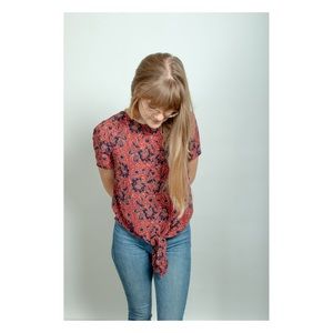 100% Silk Madewell floral button back top